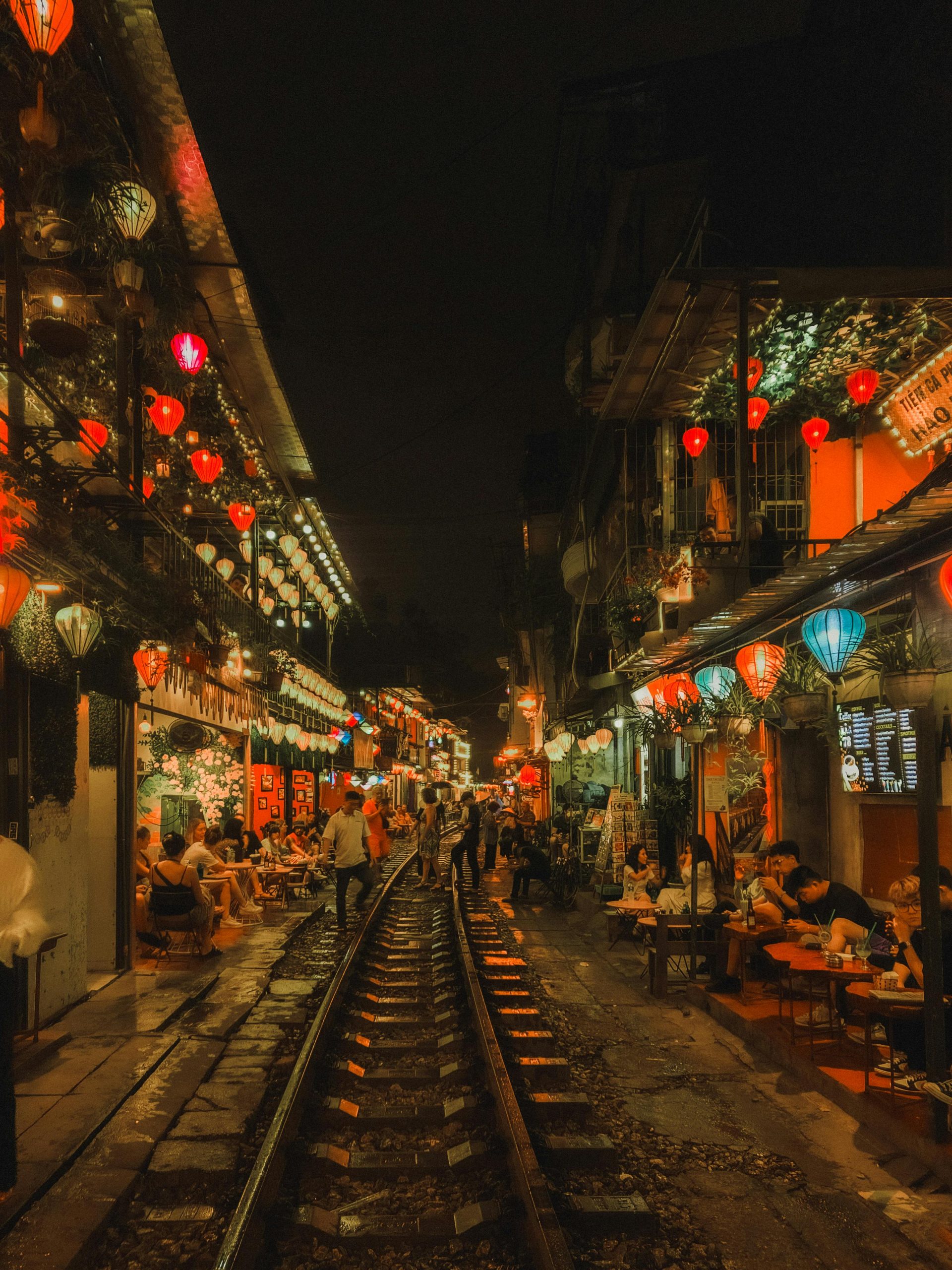 PHỐ ĐƯỜNG TÀU